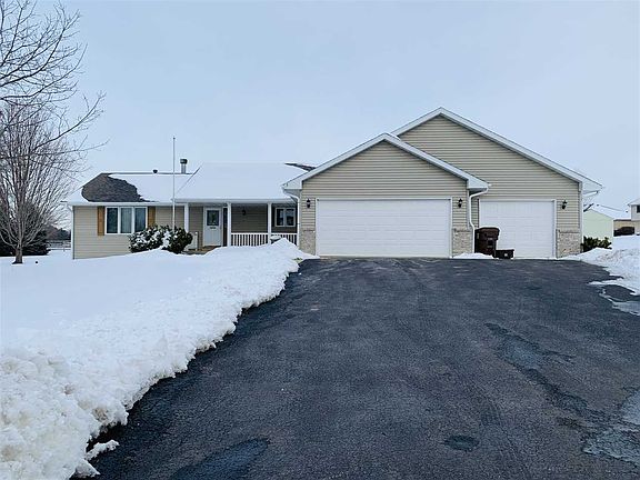 3rd image of 6104 Alamo Dr