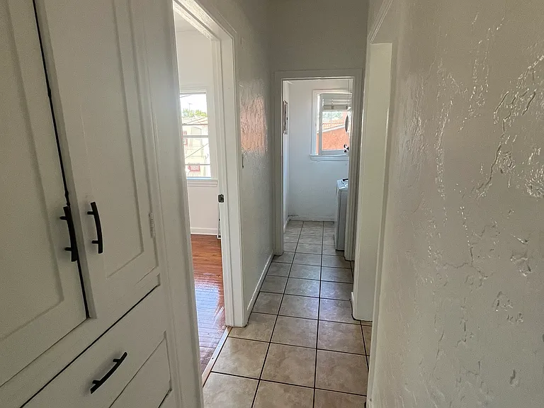 4243 Monroe St #5/8 — Photo 6