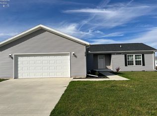 254 Caleb Dr, Fremont, OH