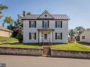 420 W Spring St, Woodstock, VA 22664