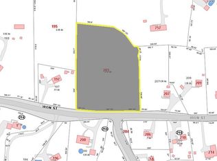 203 Iron St, Ledyard, CT 06339