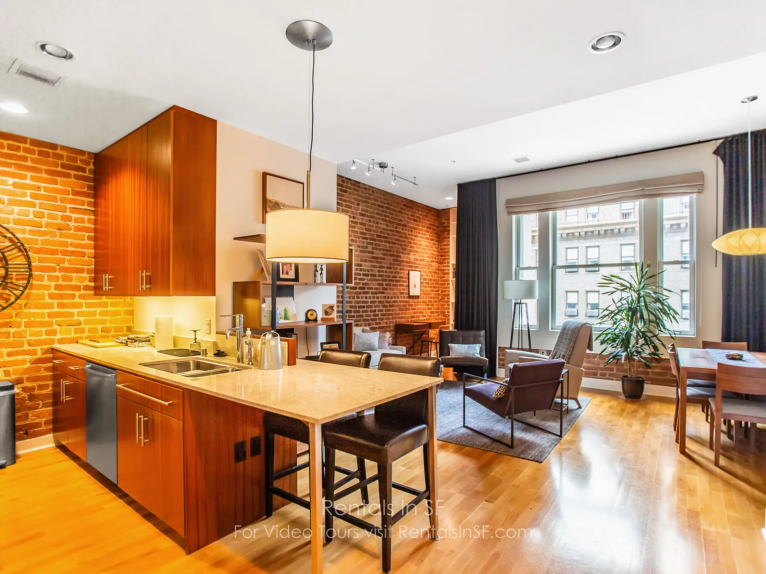 1 bed, 1.0 bath, 650 sqft, $4,800 — Photo 1