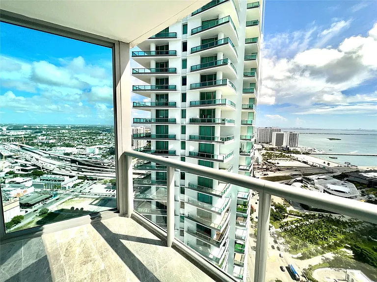888 Biscayne Blvd #4112 — Photo 7