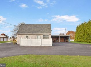 22 Center St, Hanover, PA 17331