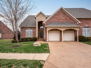 3227 Ridge Brook Cir, Louisville, KY 40245