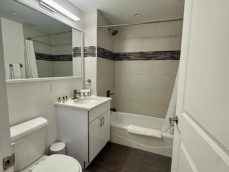 138 Bowery #7D — Photo 10
