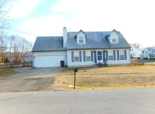 2001 Oak Meadow Dr, Elizabethtown, KY 42701