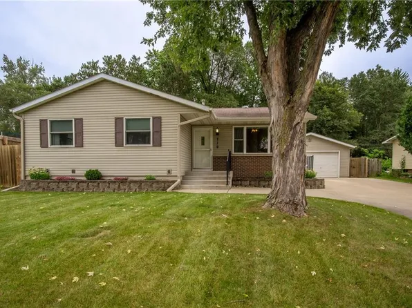 719 Roberts Street, Altoona, WI 54720