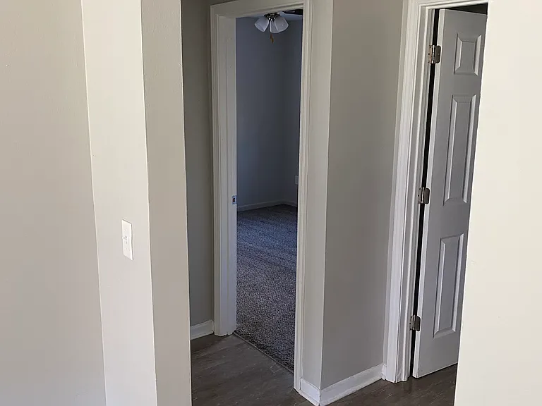275 E Prairie St #1-A — Photo 10