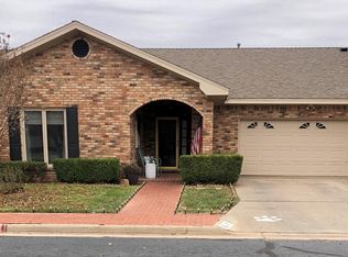 15 Westridge Sq, Plainview, TX 79072