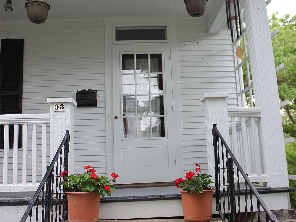 93 Maplewood Dr, Athens, OH 45701 Zillow