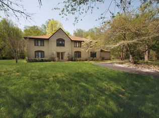 9200 Oaklyn Ter, Rockville, MD 20854