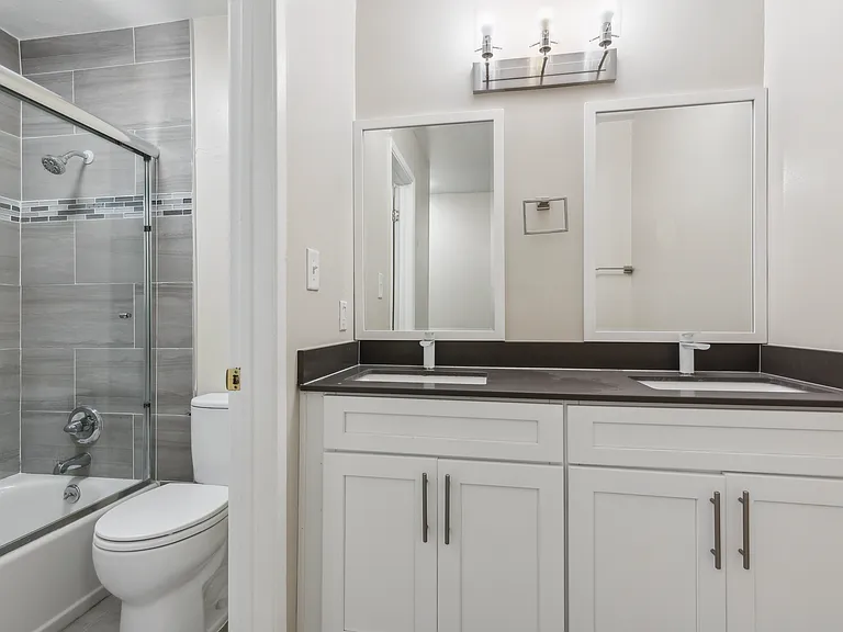 2431 Ellsworth St — Photo 18