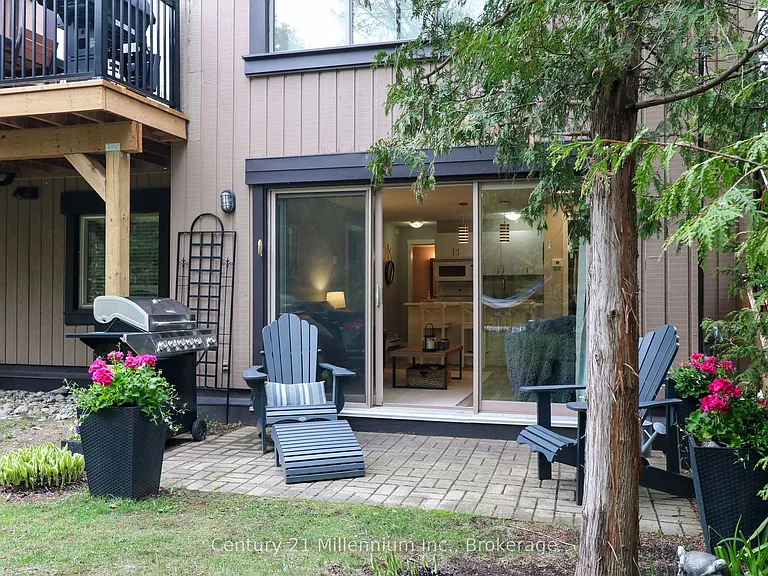 23 Dawson Dr #98 — Photo 2