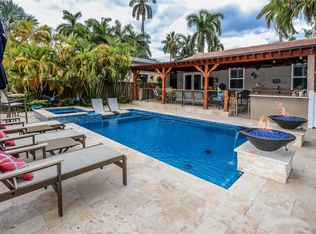 1354 Tyler St, Hollywood, FL 33019