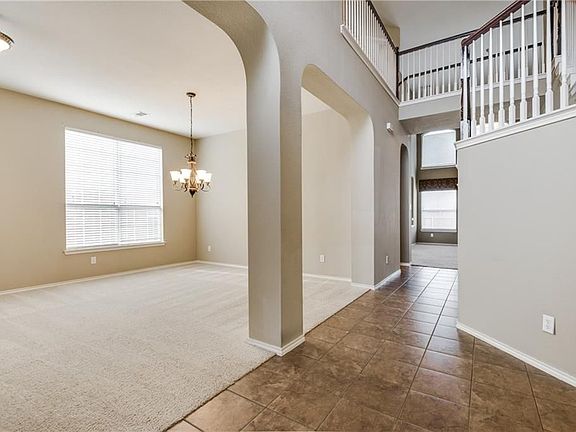 4th image of 13155 Bavarian Dr
