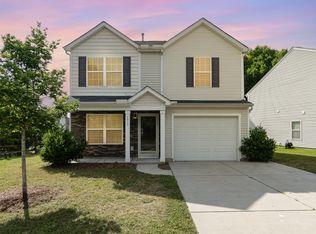 4213 Houldsworth Dr, Charlotte, NC 28213