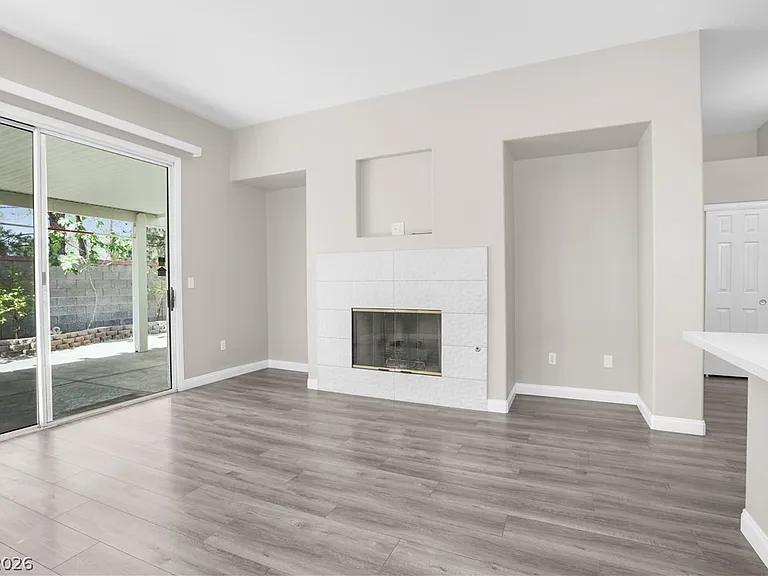 10137 Snow Crest Pl — Photo 13