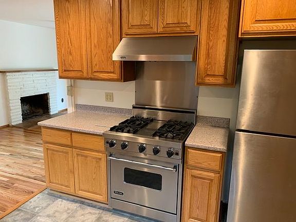 5th image of 6831 Dennison St