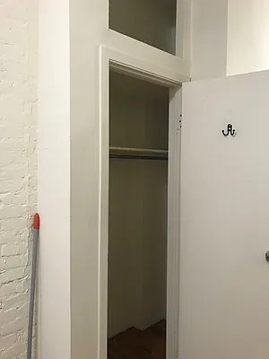 Rented by Keller Williams NYC | media 13