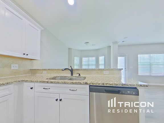 5th image of 356 Kingsbury Ln