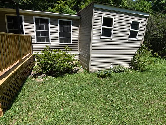 3rd image of 326 Rogers Rd