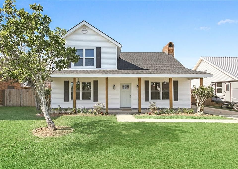 1st image of 16 Mustang Ln