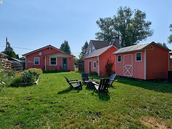 4th image of 502 Depot St