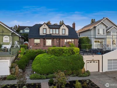 2747 36th Avenue SW, Seattle, WA, 98126