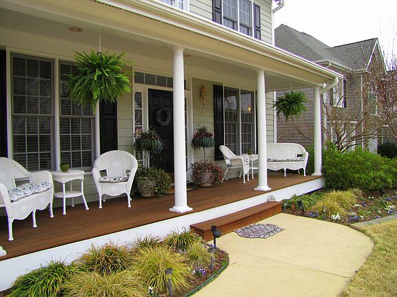 SOUTHERN COZY PORCH