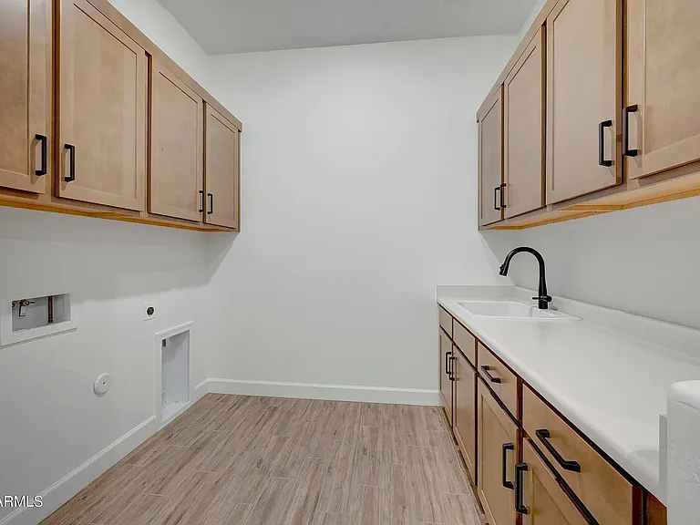 6823 N 190th Dr — Photo 23