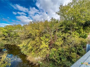 101 Creek Cliff Dr, Gatesville, TX 76528