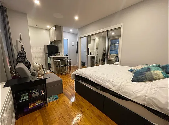 Rented by Keller Williams NYC | media 4