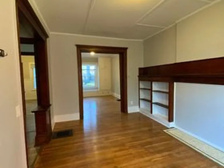 289A Pearl St — Photo 3