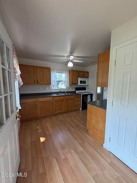5th image of 65 Locust Park