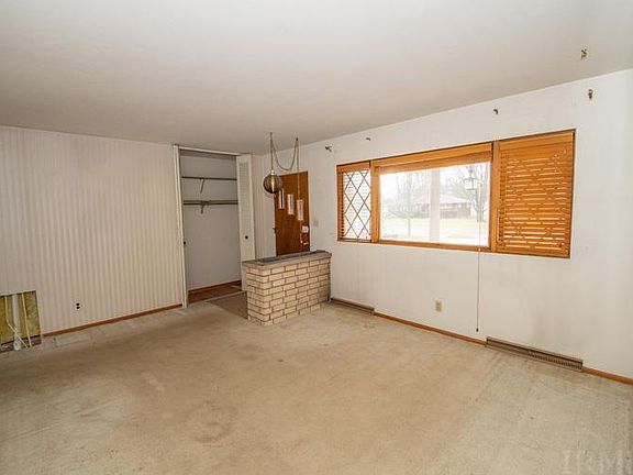 3rd image of 17107 Linda St