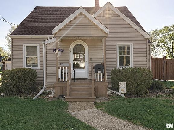 2nd image of 1073 Jefferson St