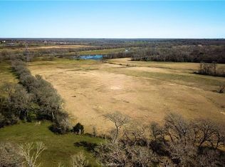 13606 Garrett Ln, Bryan, TX 77808
