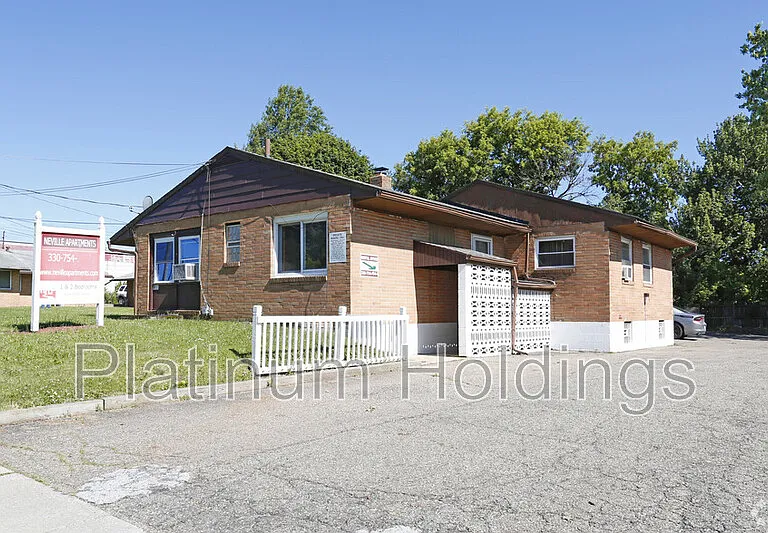 1055 Neville Ave — Photo 6
