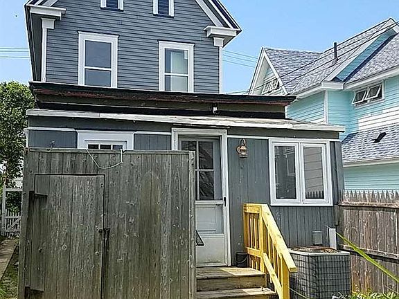 3rd image of 411 5th St