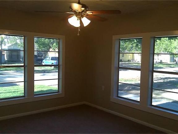 5th image of 1620 W Gulf St
