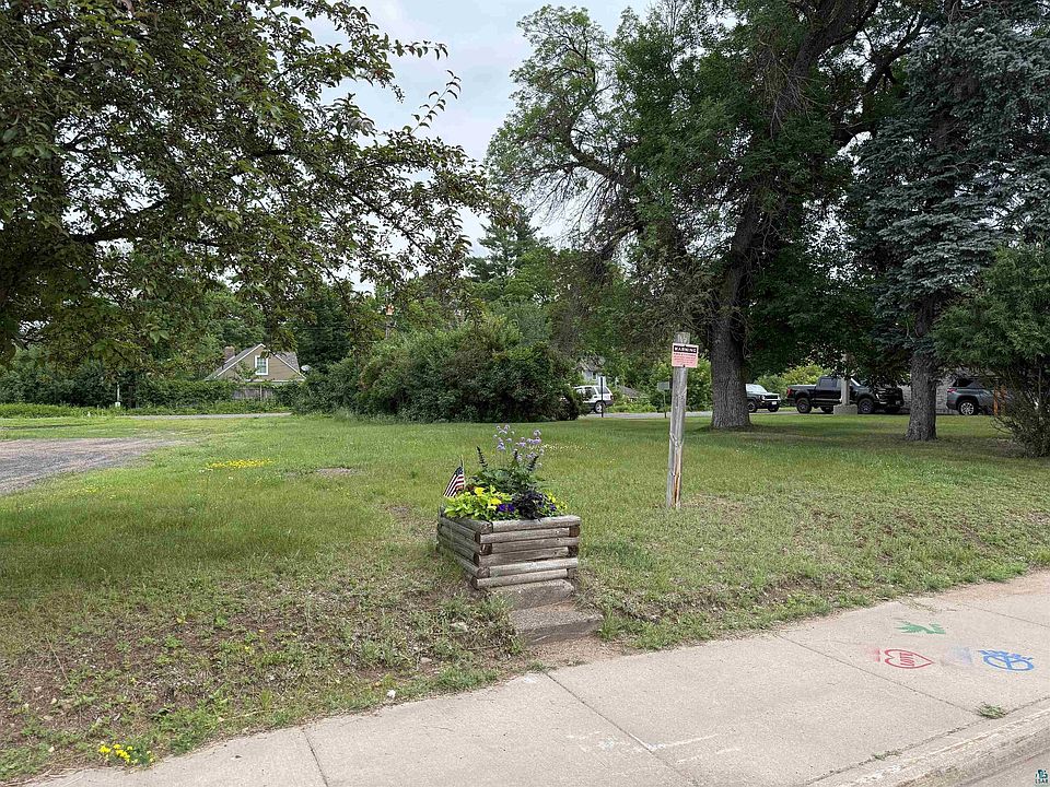 2nd image of 92XX Main St