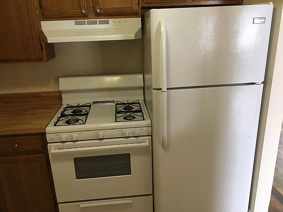 4th image of 10 Crestview Ln Unit 4