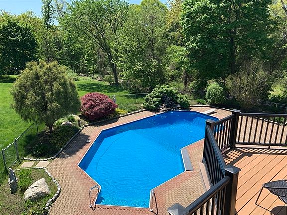 2nd image of 28-R Woodside Dr