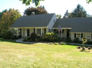 15 Far Horizon Dr, Easton, CT 06612