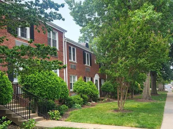 1 E Glebe Rd APT A, Alexandria, VA 22305