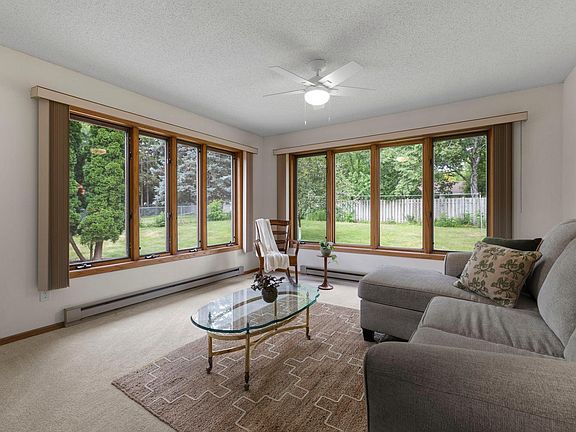 5th image of 1311 Marthaler Ln