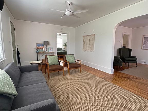 4th image of 213 Central Blvd