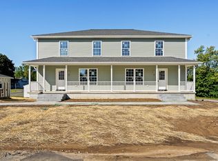 10-10 Glen Cove Pl #A, Easthampton, MA 01027