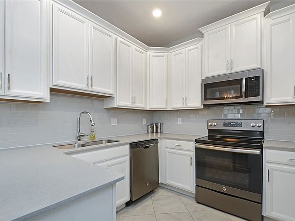 5th image of 3561 Belland Cir
